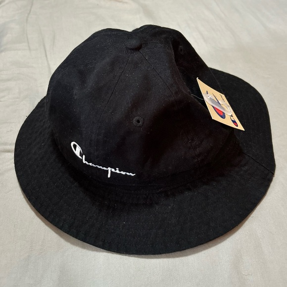 Champion Bucket Hat NWT - Picture 1 of 2